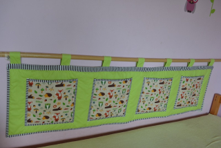 Kapsář za postel - V lesní říši